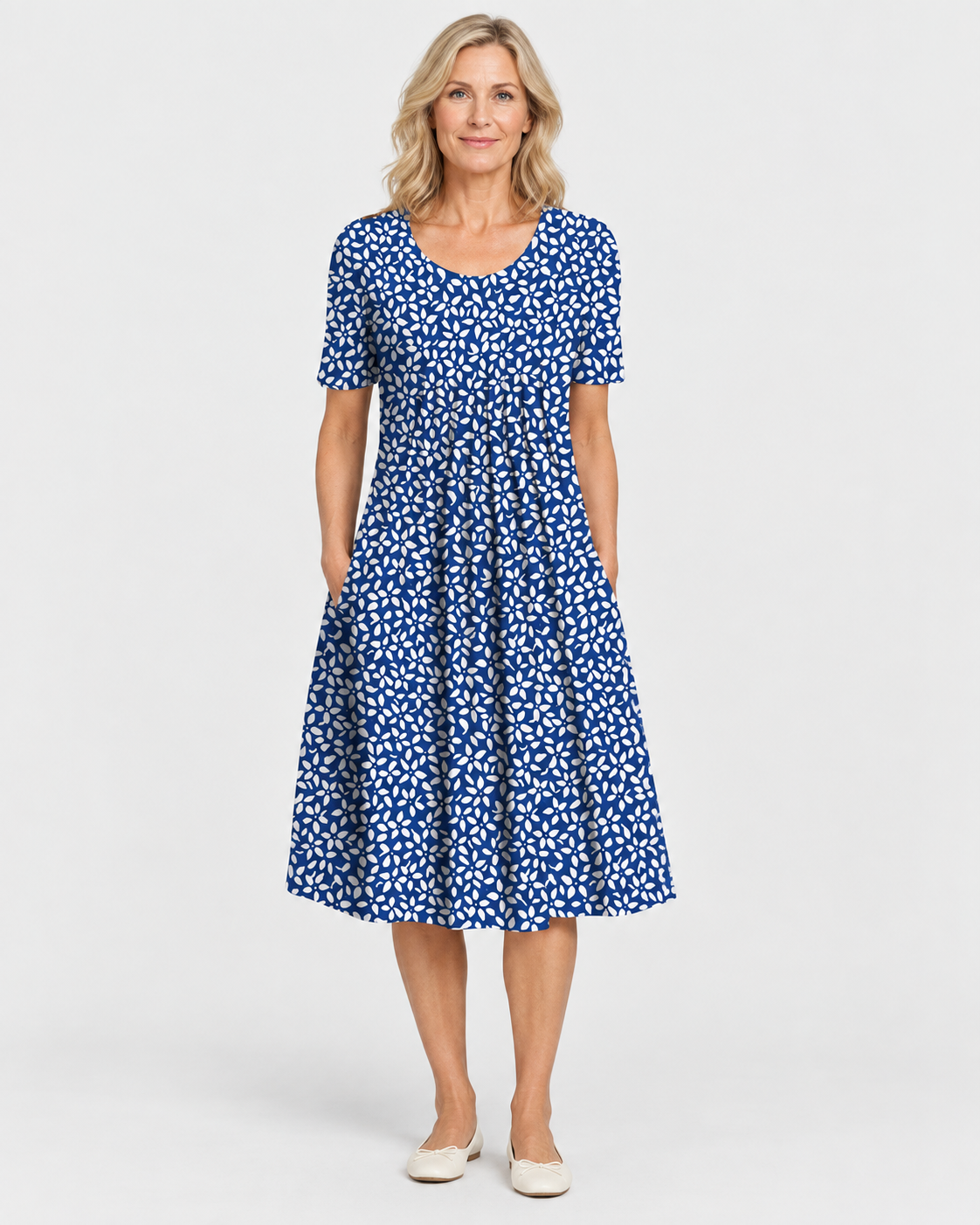 Aria Women's Elegant Round Neck Floral Printed Dress