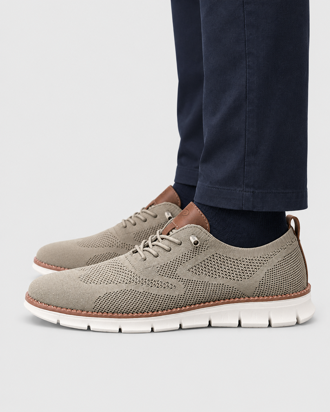 Lucas Men's Modern Comfort Lightweight Everyday Sneakers