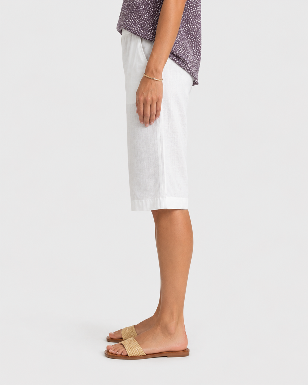 Harper Relaxed Fit Linen Capri Trousers
