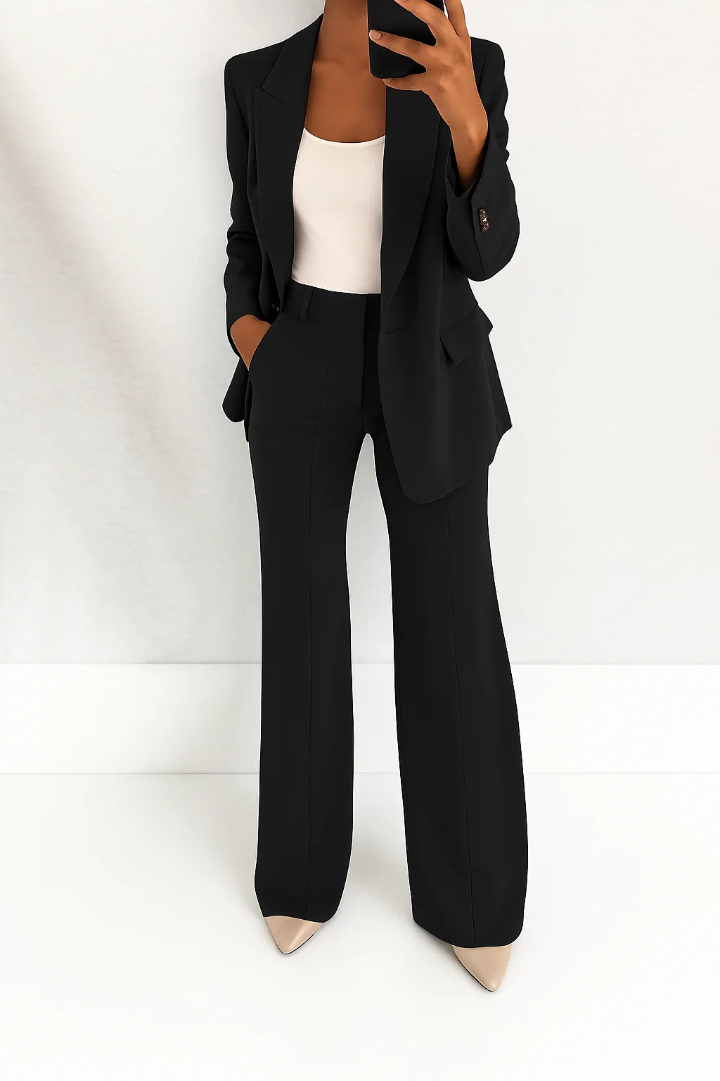 Women's Chic Two-Piece Blazer and Trouser Set