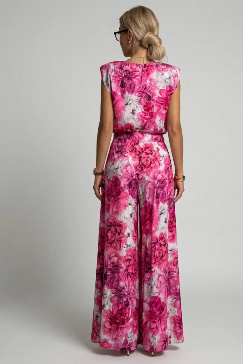 Women's Elegant Pleated Jumpsuit