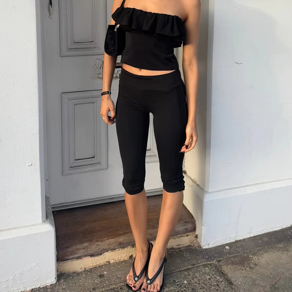 Women's Low Rise Split Hem Capri Leggings