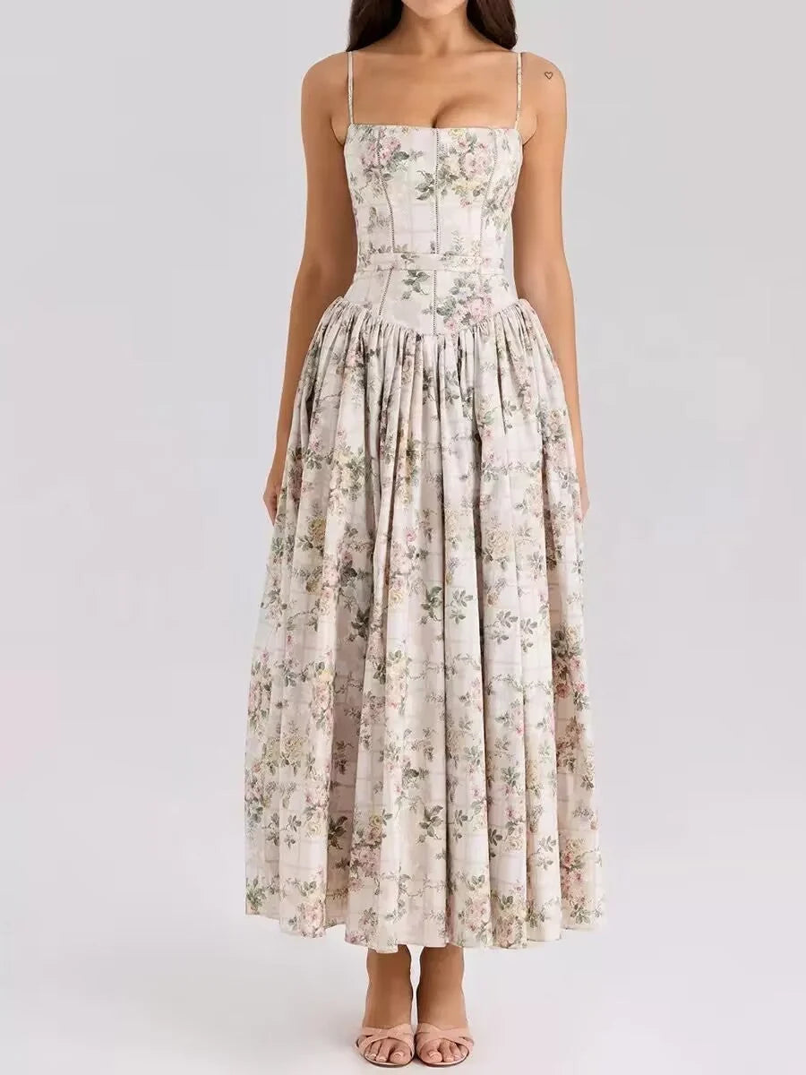 Women's Pleated Strapless Sweetheart Midi Dress