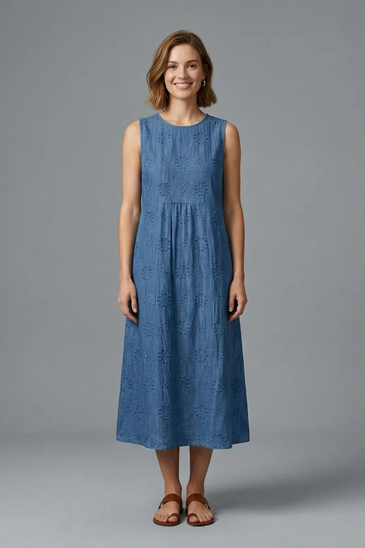 Women's Textured Sleeveless Midi Dress